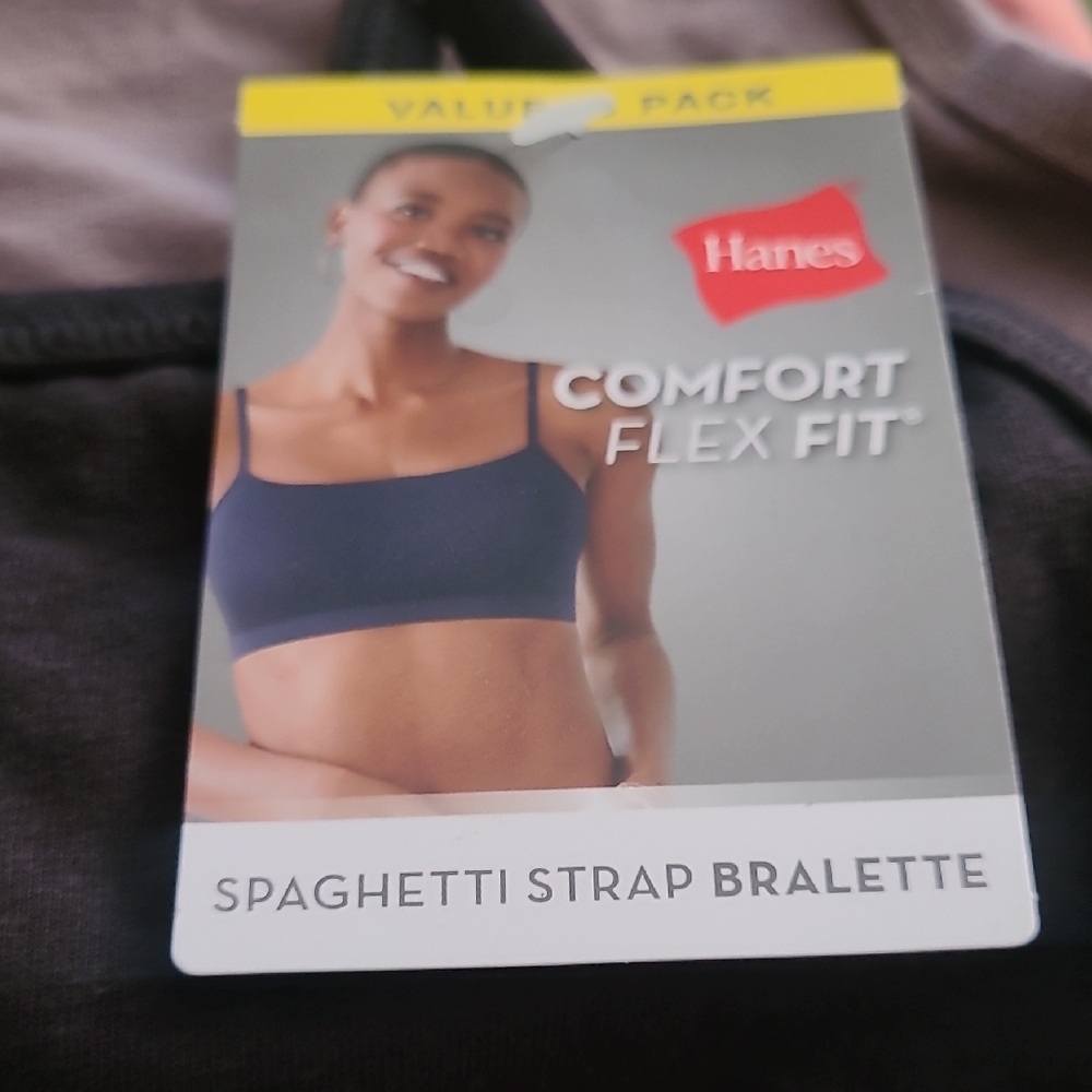Hanes 3-Pack Seamless Crop Sports Bras in Pink, Lavender, and Black - Picture 4 of 5